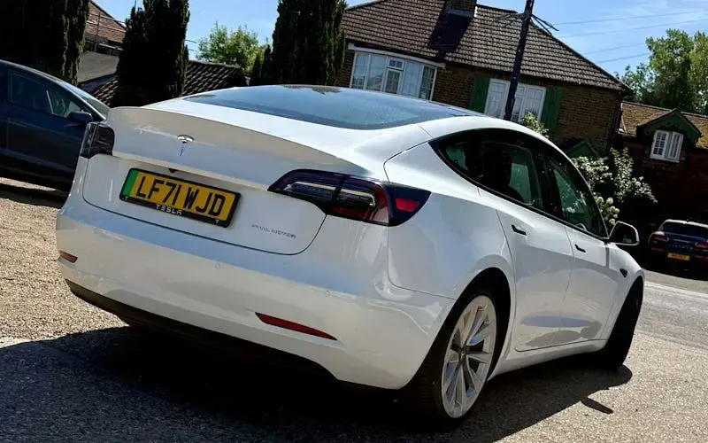 Used Tesla Model 3 Long Range AWD 258 kW (351 HP) 2023 Sedan