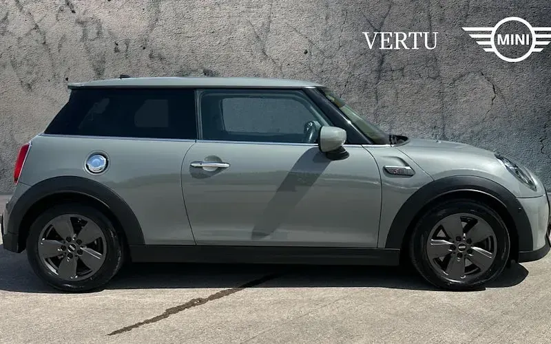 Used Mini Cooper S Classic 178 HP (130 kW) 2022 Grey Hatchback