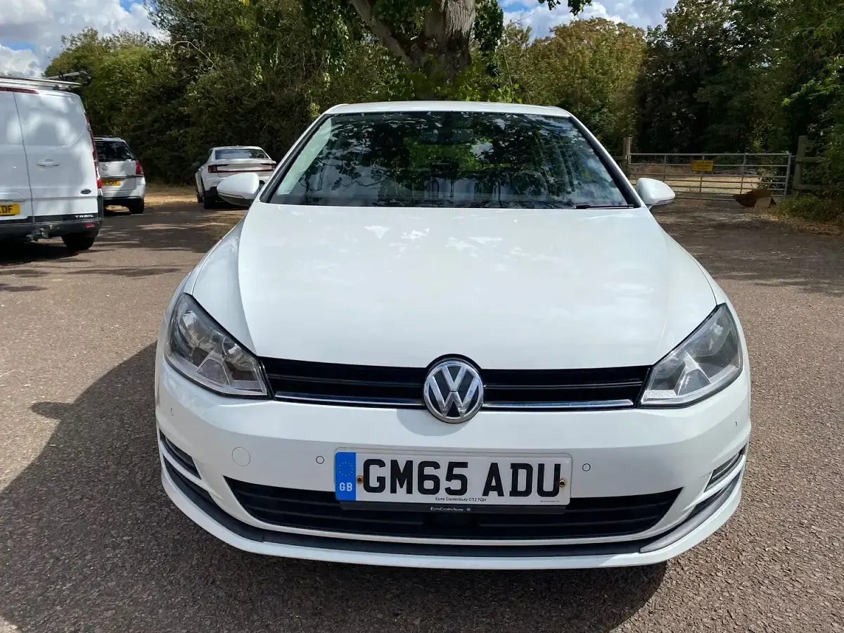 Used VW Golf VII Match 2015 White Hatchback