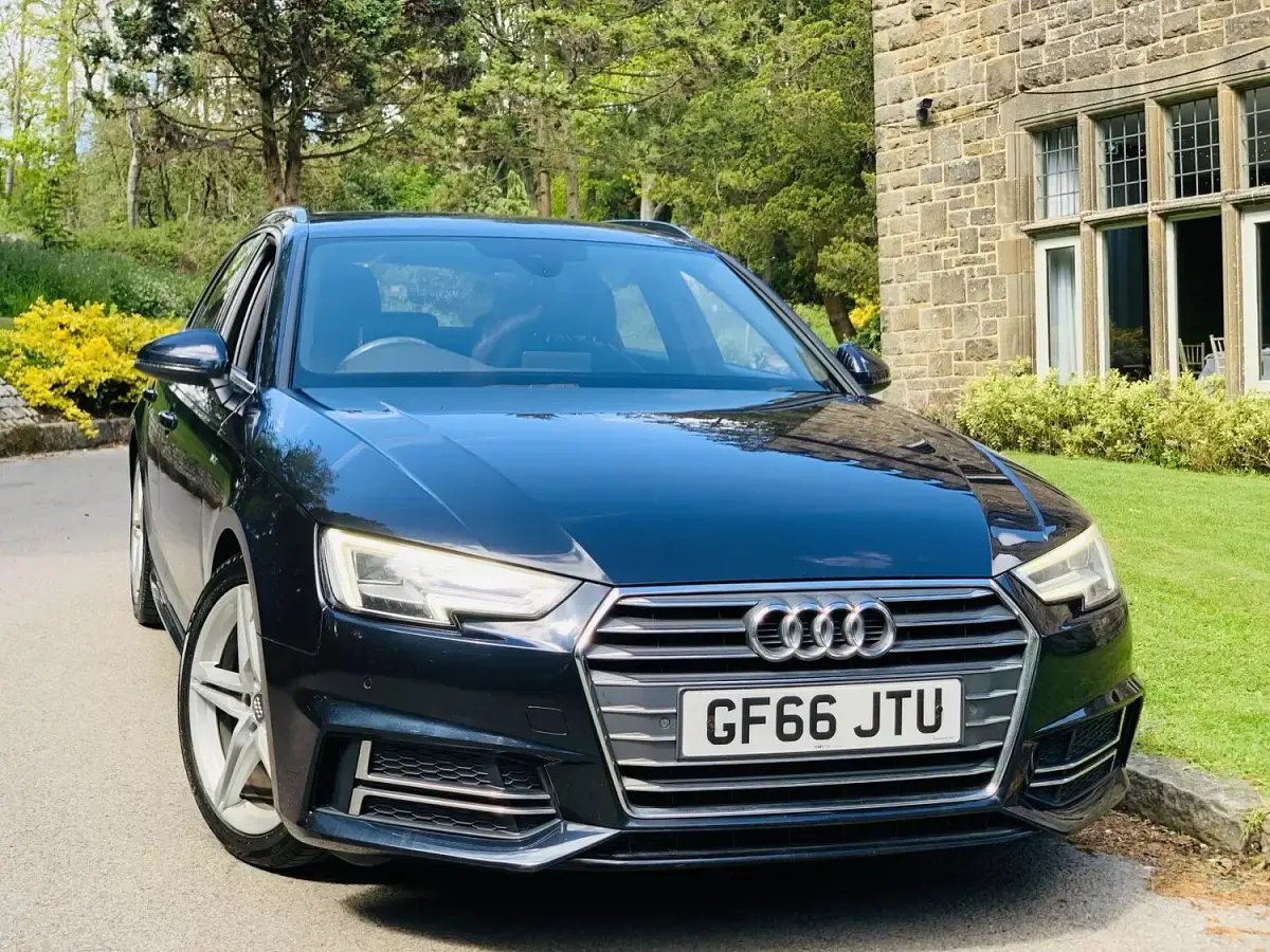 Used Audi A4 S-Line 190 HP (139 kW) 2016 Blue Estate