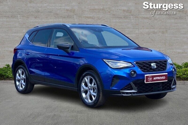 Blue New 2024 Seat Arona FR SUV | £17,995 (Super price) - Image 1/4