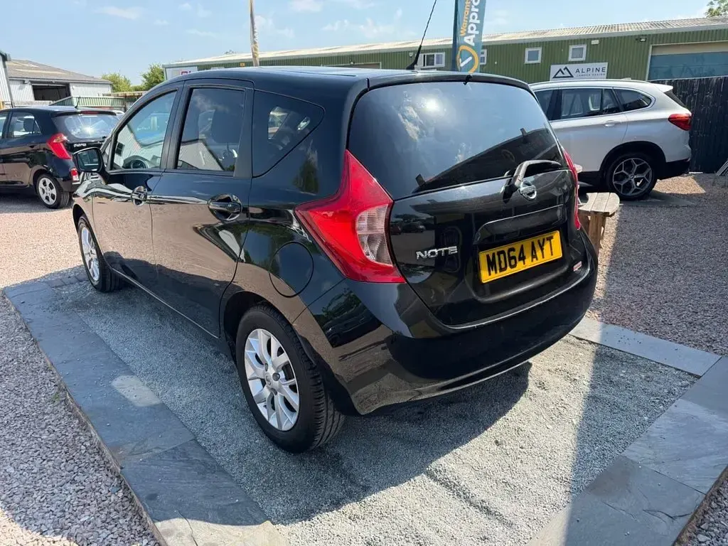 Used Nissan Note Acenta Premium 80 HP (58 kW) 2015 Black Hatchback