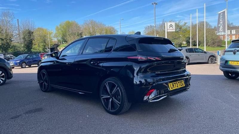 Used Peugeot 308 GT 129 HP (94 kW) 2023 Black Hatchback
