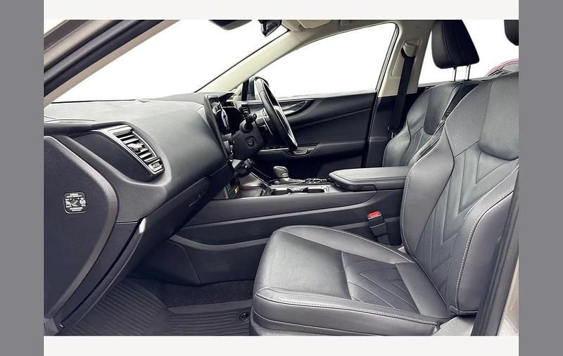 Used Lexus NX450h+ 306 HP (225 kW) 2023 Silver SUV