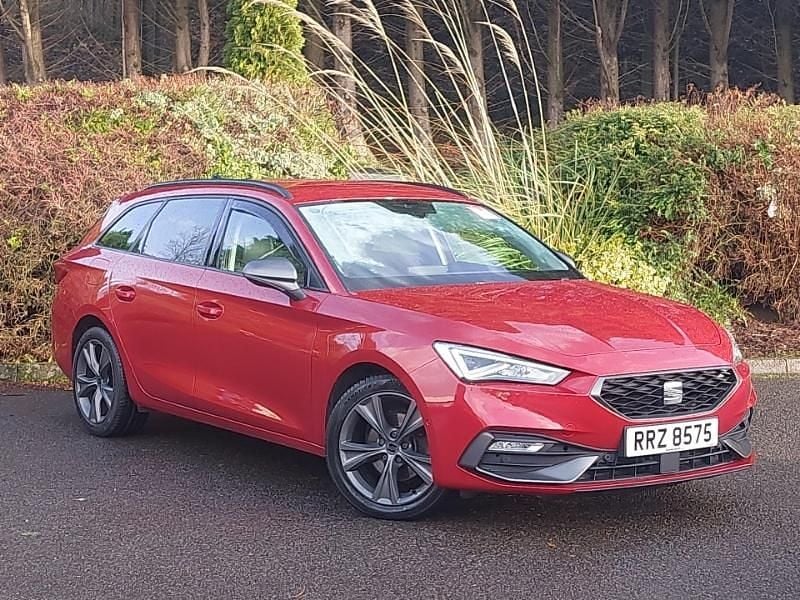 Used Seat Leon FR 130 HP (95 kW) 2020 Red Estate