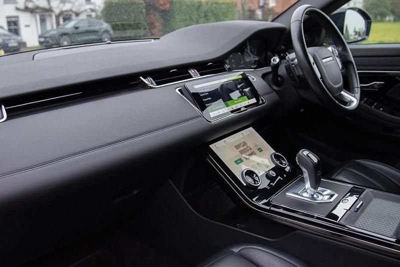 Used Land Rover Range Rover evoque SE Dynamic 309 HP (227 kW) 2020 White SUV