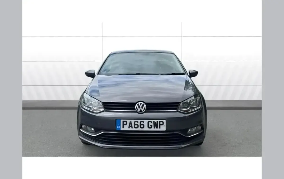 Used VW Polo Match 88 HP (64 kW) 2016 Grey Hatchback