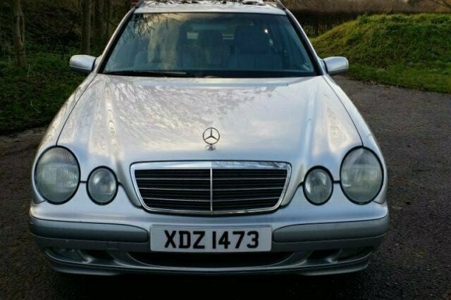 Used Mercedes E200 Classic 2001 Estate