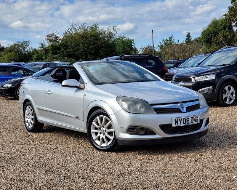 Silver Used 2008 Vauxhall Astra Cabriolet Sport Cabriolet | £1,495 (Fair price) - Image 1/4
