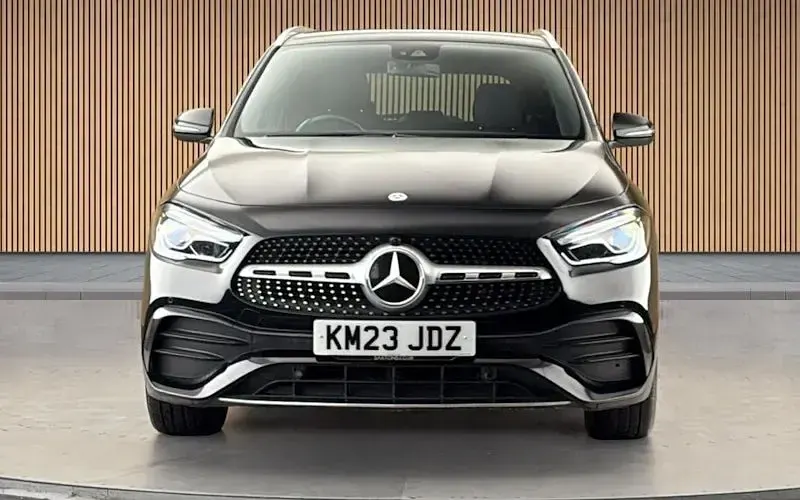 Used Mercedes GLA200 AMG Line Premium 163 HP (119 kW) 2022 Black SUV