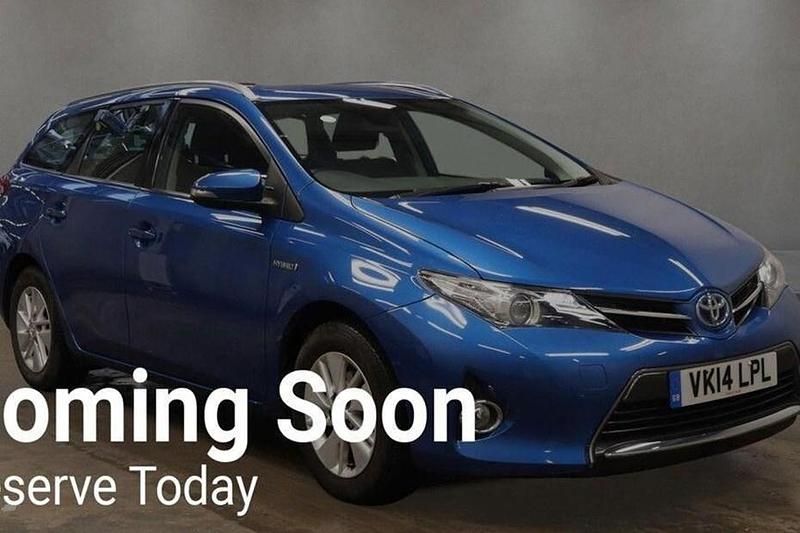 Used 2014 Toyota Auris Touring Sports Estate | £10,650 (Fair price) - Image 1/1
