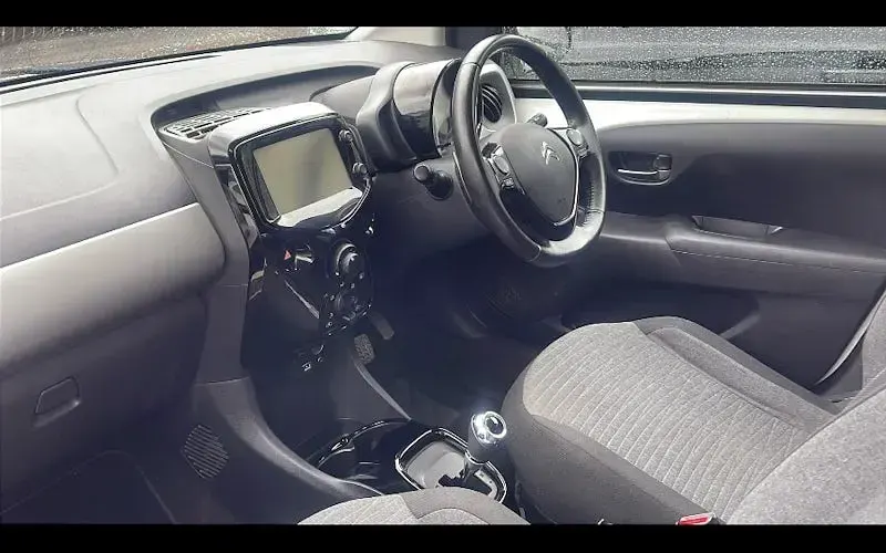 Used Citroën C1 Flair 68 HP (50 kW) 2017 Hatchback