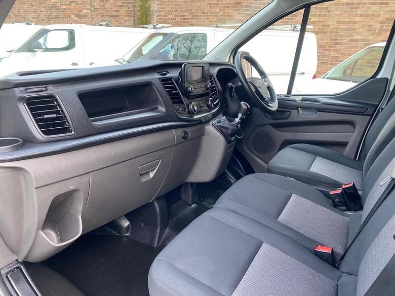 Used Ford Transit Custom 2021 White Van