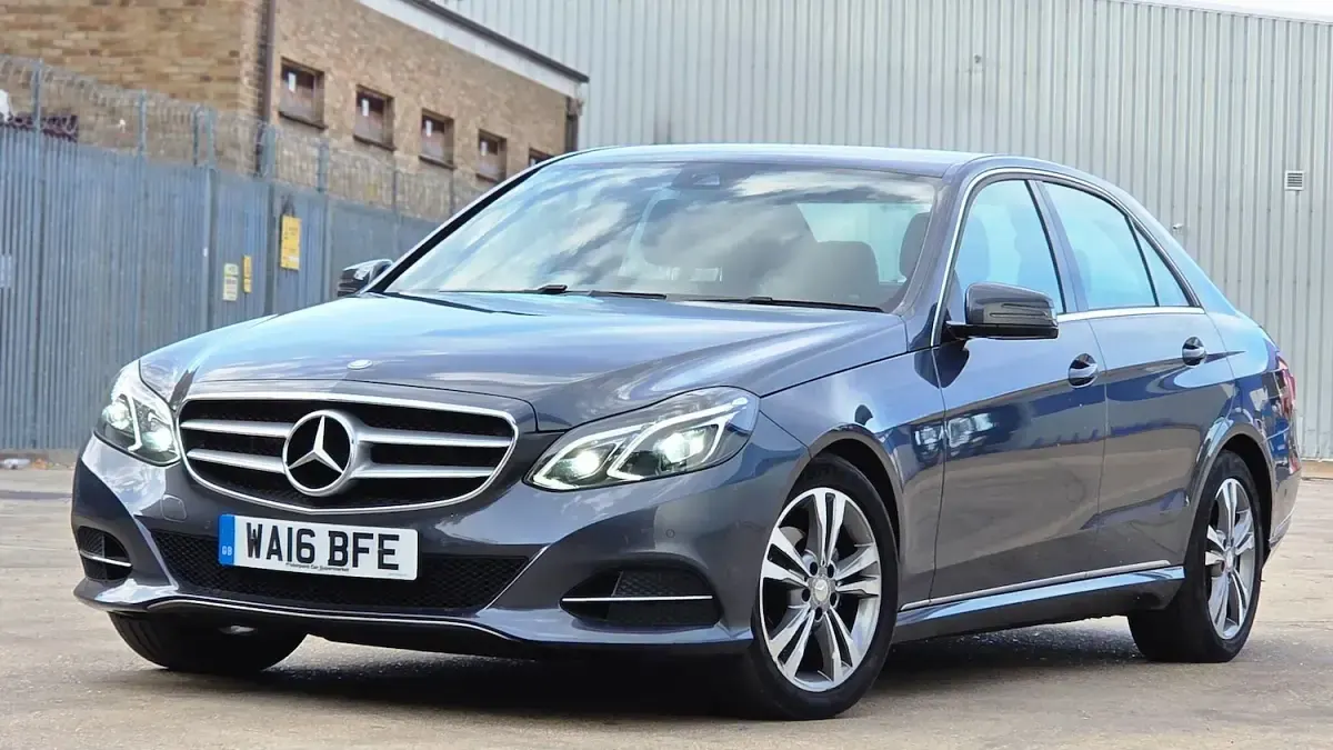 Used Mercedes E220 SE 174 HP (127 kW) 2016 Grey Sedan