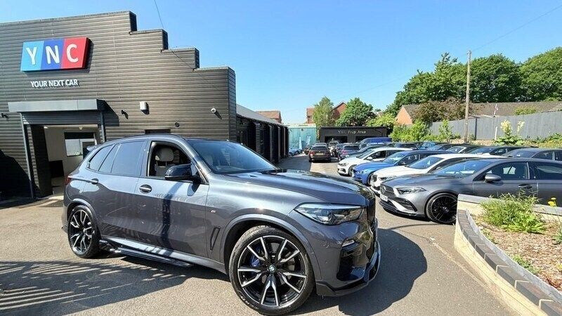 Grey Used 2021 BMW X5 M Sport SUV | £34,991 (Fair price) - Image 1/4