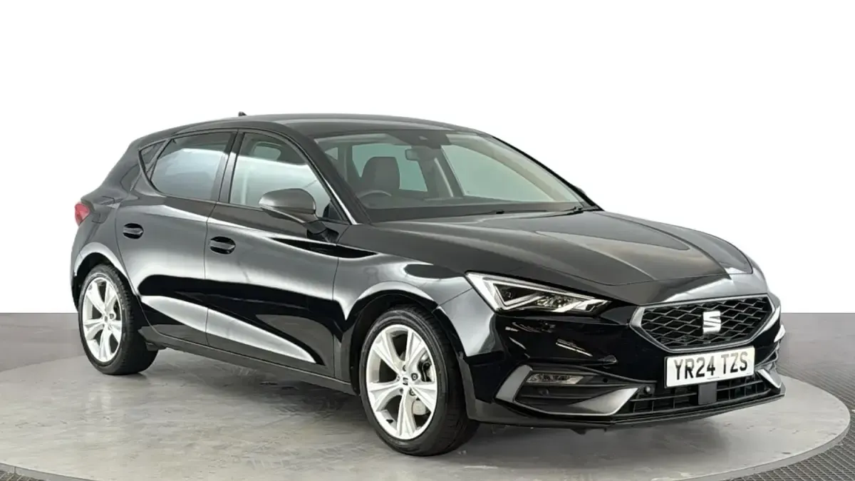 Used Seat Leon FR 150 HP (110 kW) 2024 Black Hatchback