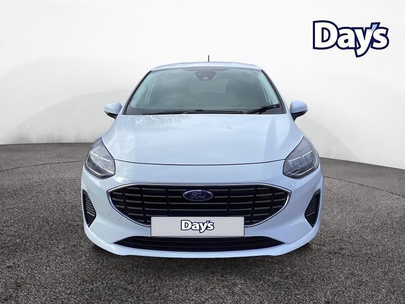 Used Ford Fiesta Titanium 125 HP (91 kW) 2023 White Hatchback