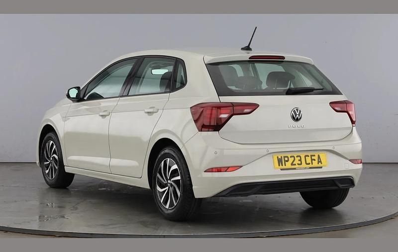 Used VW Polo Life 95 HP (69 kW) 2023 Grey Hatchback