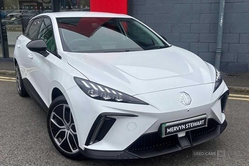 Used 2025 MG MG4 EV Trophy Hatchback | £20,990 - Image 1/1