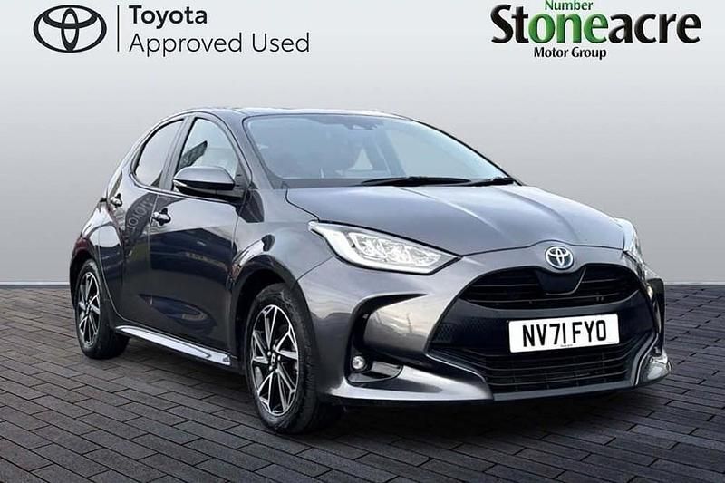 Used 2021 Toyota Yaris Hybrid Design | £14,250 (Good price) - Image 1/1