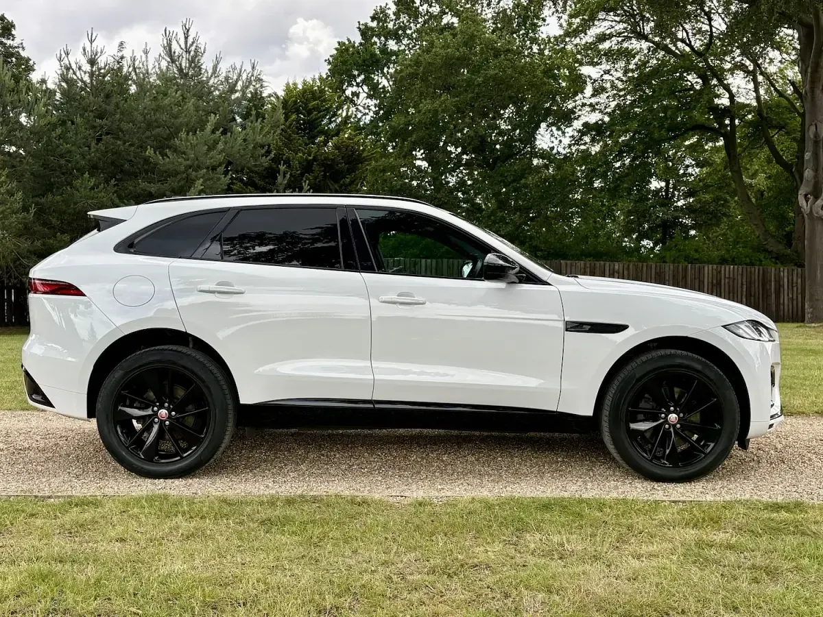 Used Jaguar F-Pace R-Dynamic 2023 White SUV