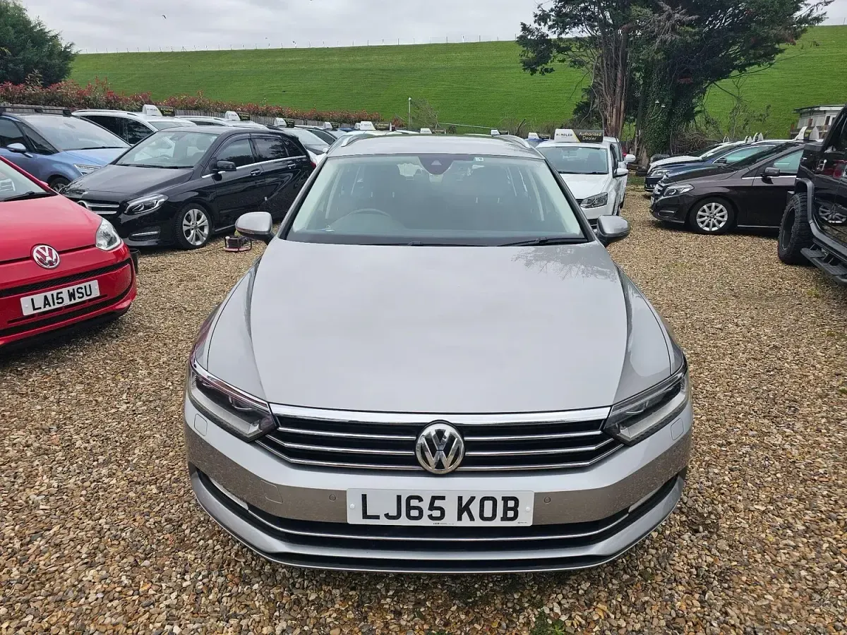 Used VW Passat S 150 HP (110 kW) 2015 Silver Estate