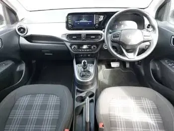 Used Hyundai i10 Premium 79 HP (58 kW) 2025 Blue Hatchback