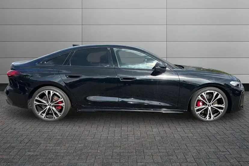 Used Audi S5 Advanced 362 HP (266 kW) 2025 Mythos black Hatchback