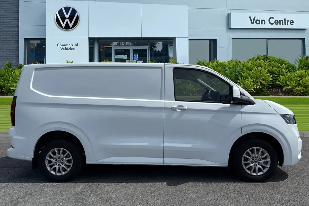 Used VW T7 Pro 110 HP (80 kW) 2025 White Van