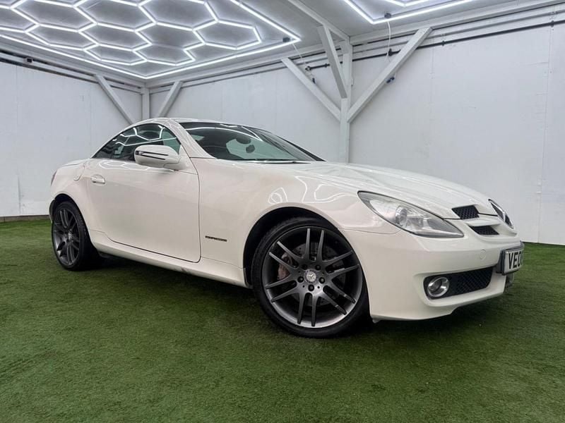 Used Mercedes SLK200 2008 White Cabriolet