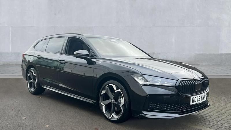 Used Skoda Superb SportLine 150 HP (110 kW) 2025 Midnight black metallic Estate