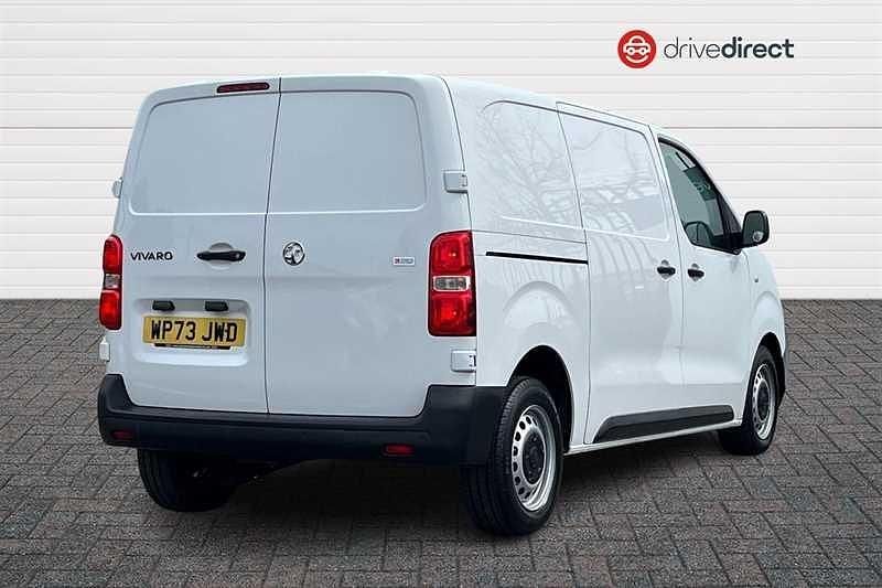 Used Vauxhall Vivaro 100 HP (73 kW) 2023 White MPV