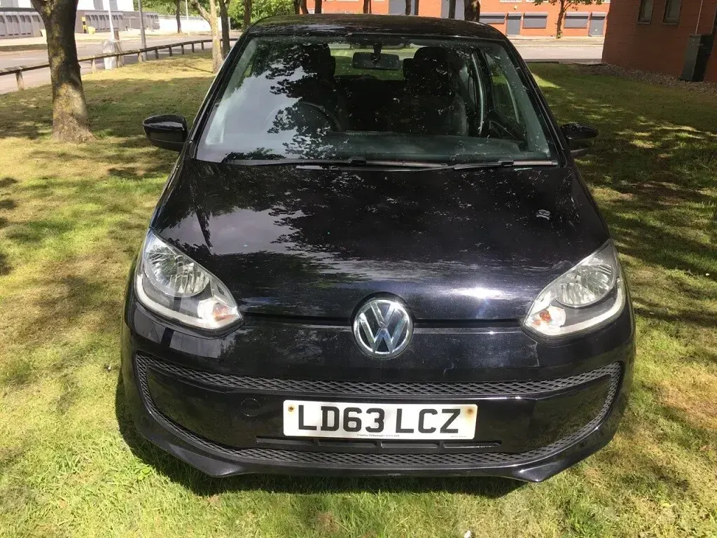 Used VW up! move up! 60 HP (44 kW) 2013 Black Hatchback