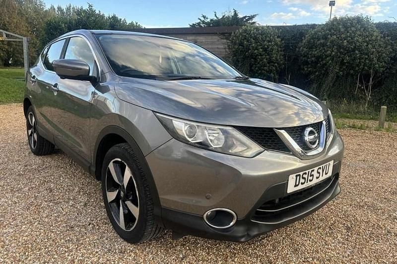 Used Nissan Qashqai N-TEC 110 HP (80 kW) 2015 Grey SUV