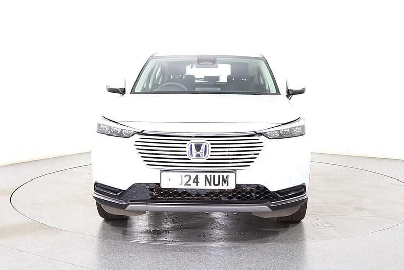 Used Honda HR-V Elegance 2024 White SUV