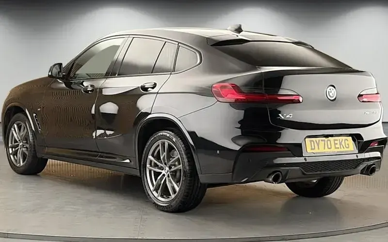 Used BMW X4 M Sport 190 HP (139 kW) 2020 Black SUV