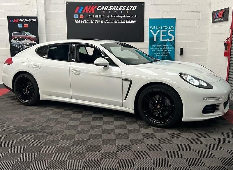 White Used 2013 Porsche Panamera Sedan | £16,995 (Fair price) - Image 1/4