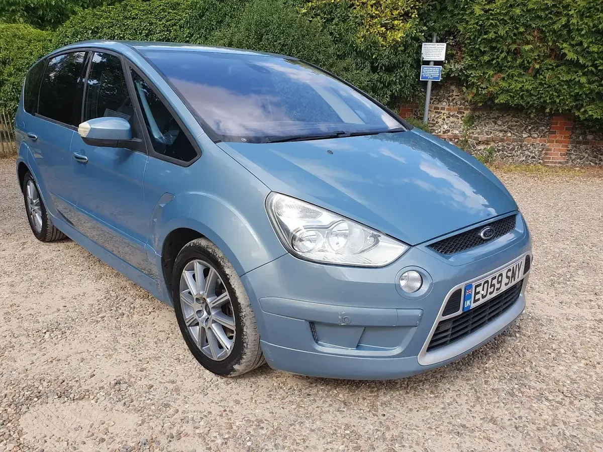 Used Ford S-MAX Titanium 2009 Blue MPV
