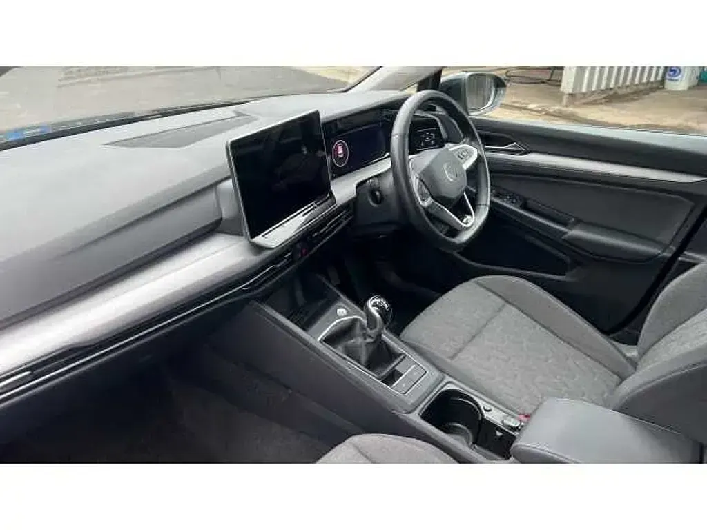 Used VW Golf VIII 150 HP (110 kW) 2024
