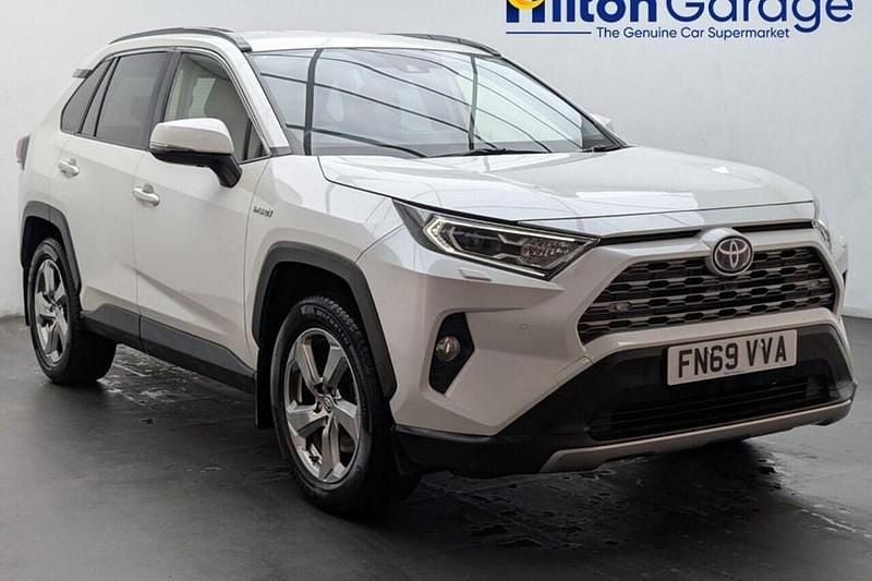 Used Toyota RAV4 Hybrid 222 HP (163 kW) 2019 SUV