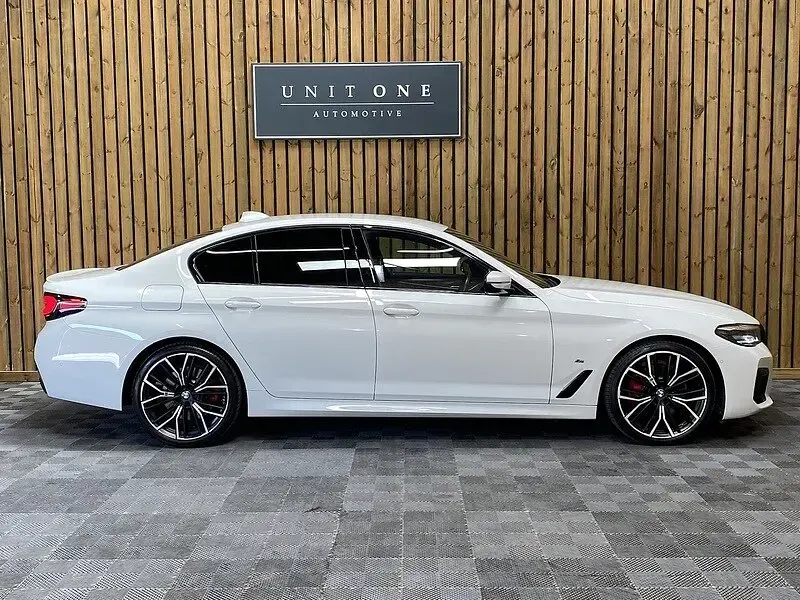 Used BMW 520 M Sport 68 HP (50 kW) 2022 White Sedan