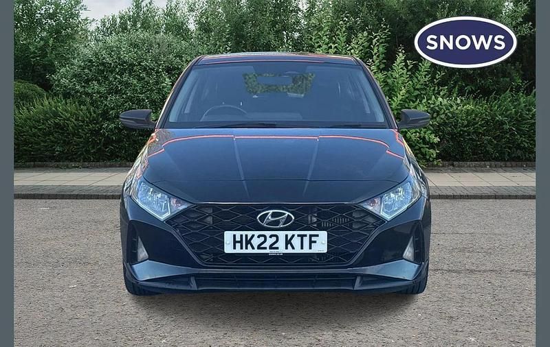 Used Hyundai i20 SE 99 HP (72 kW) 2022 Black Hatchback