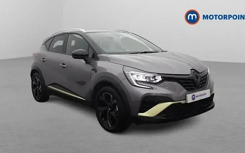Begagnad Renault Captur Engineered 143 HK (105 kW) 2024 SUV