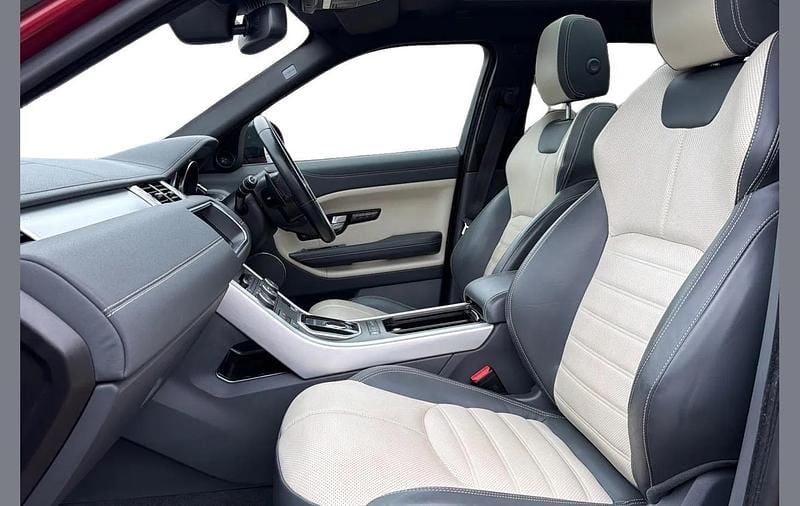 Used Land Rover Range Rover evoque HSE Dynamic 180 HP (132 kW) 2017 Red SUV