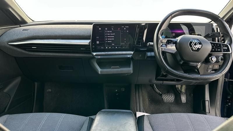 Used Renault Megane E-Tech Iconic 161 kW (220 HP) 2024 Blue Hatchback