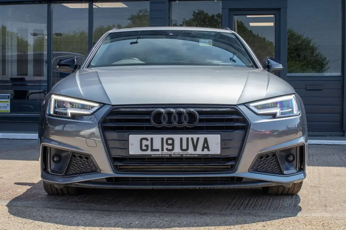 Used Audi A4 Black Edition 190 HP (139 kW) 2019 Grey Estate