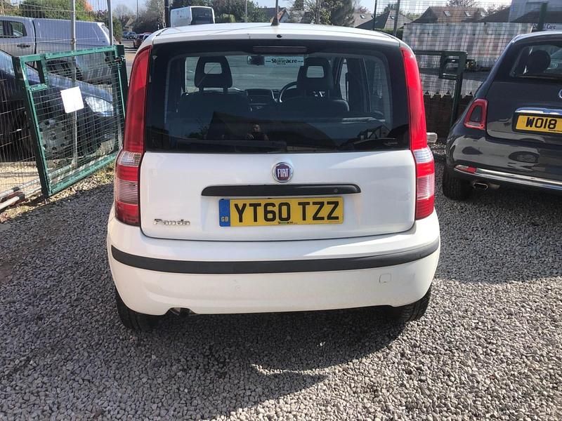 Usado Fiat Panda Active 54 HP (39 kW) 2010 Branco Citadino