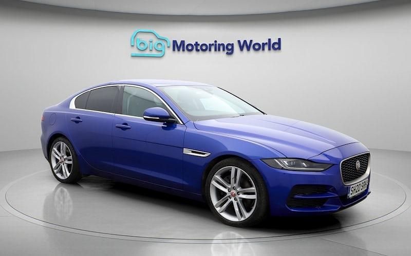 Used Jaguar XE S 179 HP (131 kW) 2020 Blue Sedan
