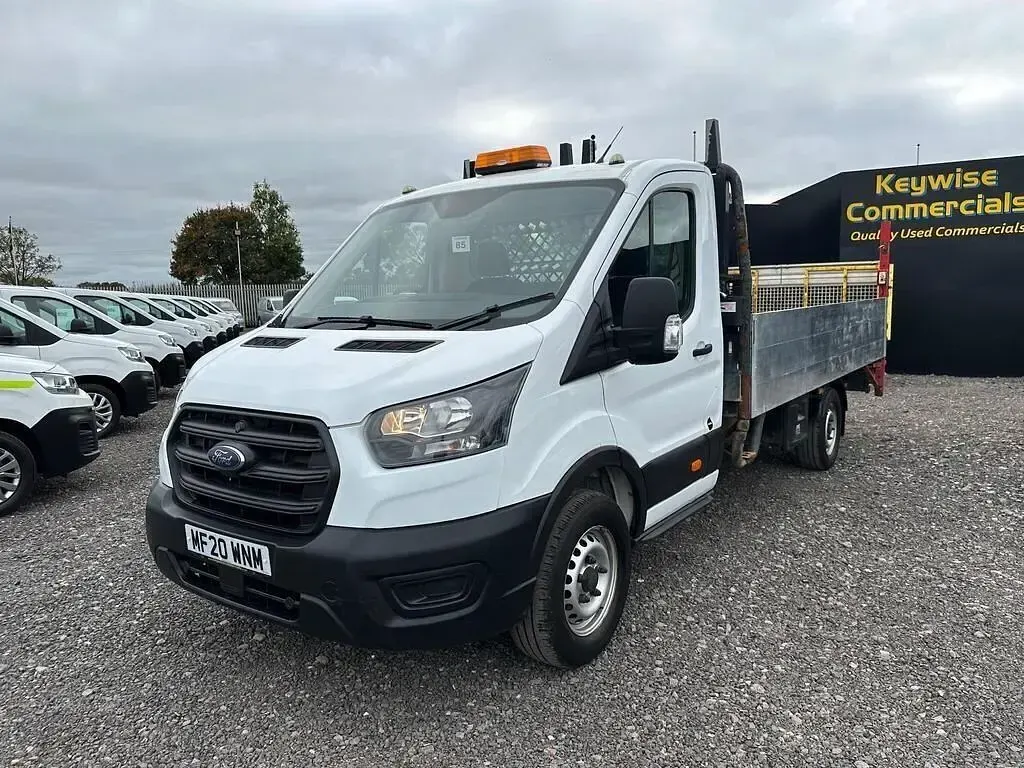 Usado Ford Transit 130 HP (95 kW) 2020 Branco Cabrios