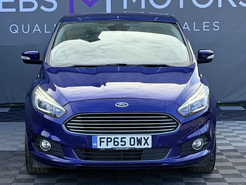 Used Ford S-MAX Titanium 150 HP (110 kW) 2015 Blue MPV